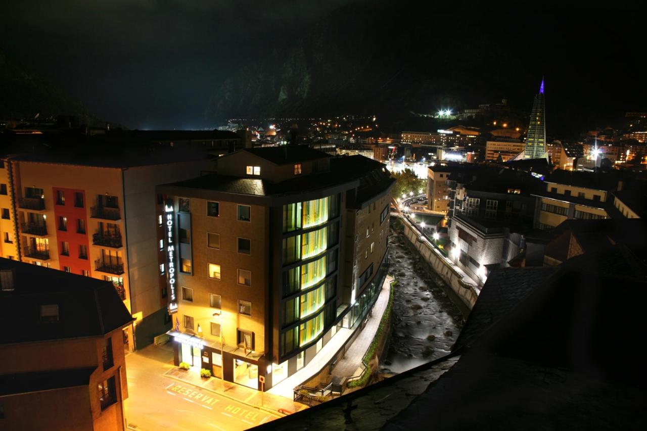 Hotel Metropolis photo