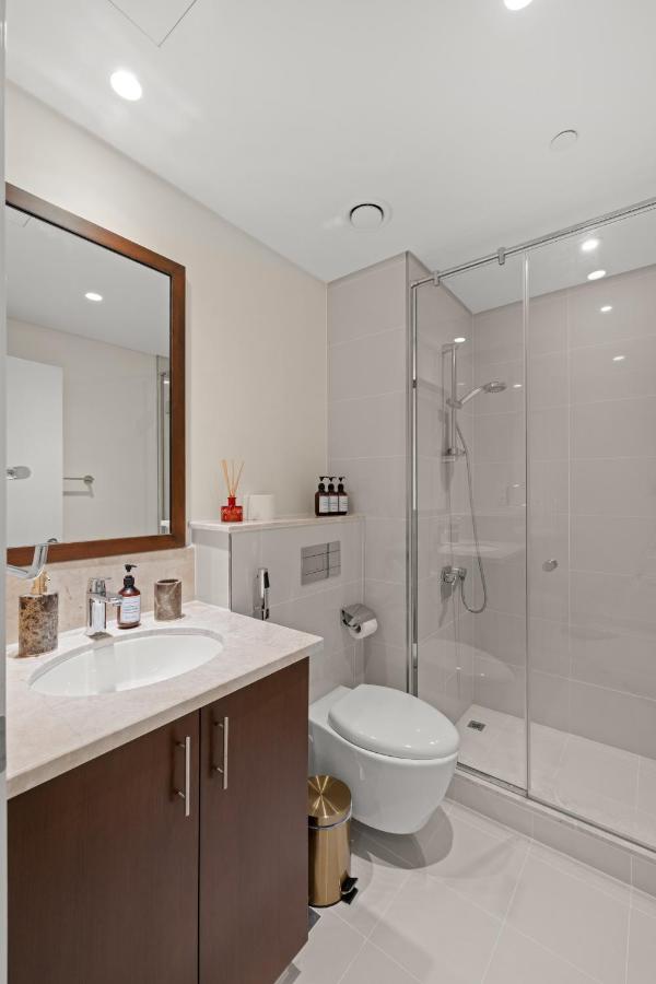 2BR apartment in downtown Dubai, near Burj Khalifa - 3