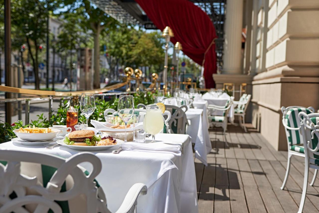 Grand Hotel Wien photo