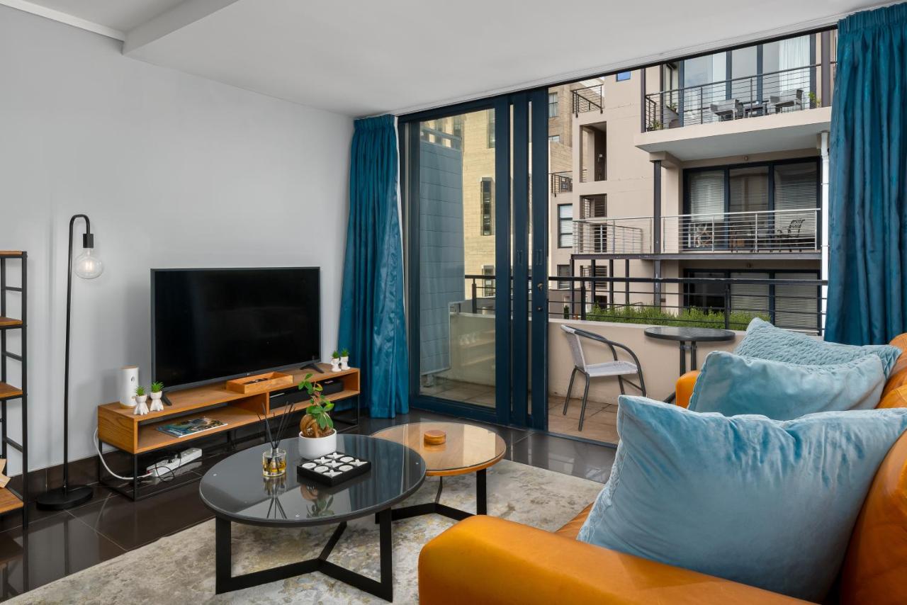 Adderley Terraces K03 - 5