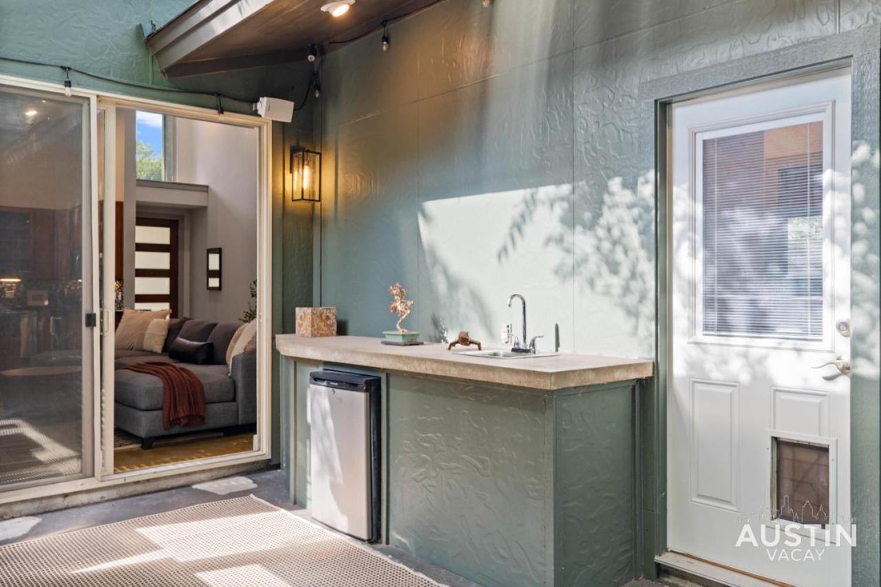 Hot Tub Hideaway an Incredible Hangout plus Amenities - 3