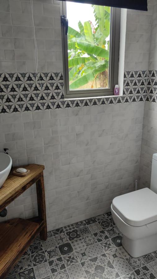 Amanda's Tiny Heaven - 2