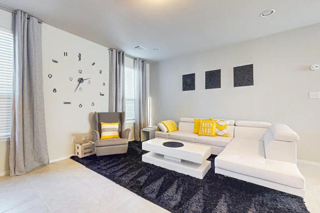 Modern & Stylish Retreat Near Downtown- New Home - 4