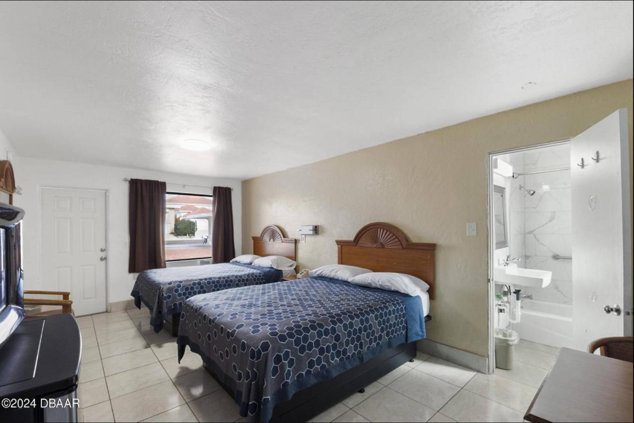 A1A Travel Inn — photo 9