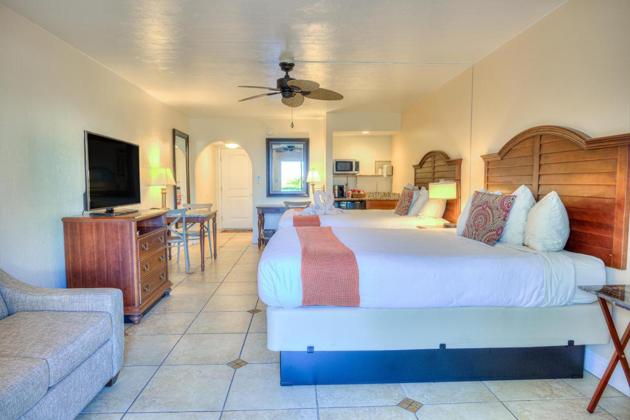 La Fiesta Ocean Inn & Suites — photo 5