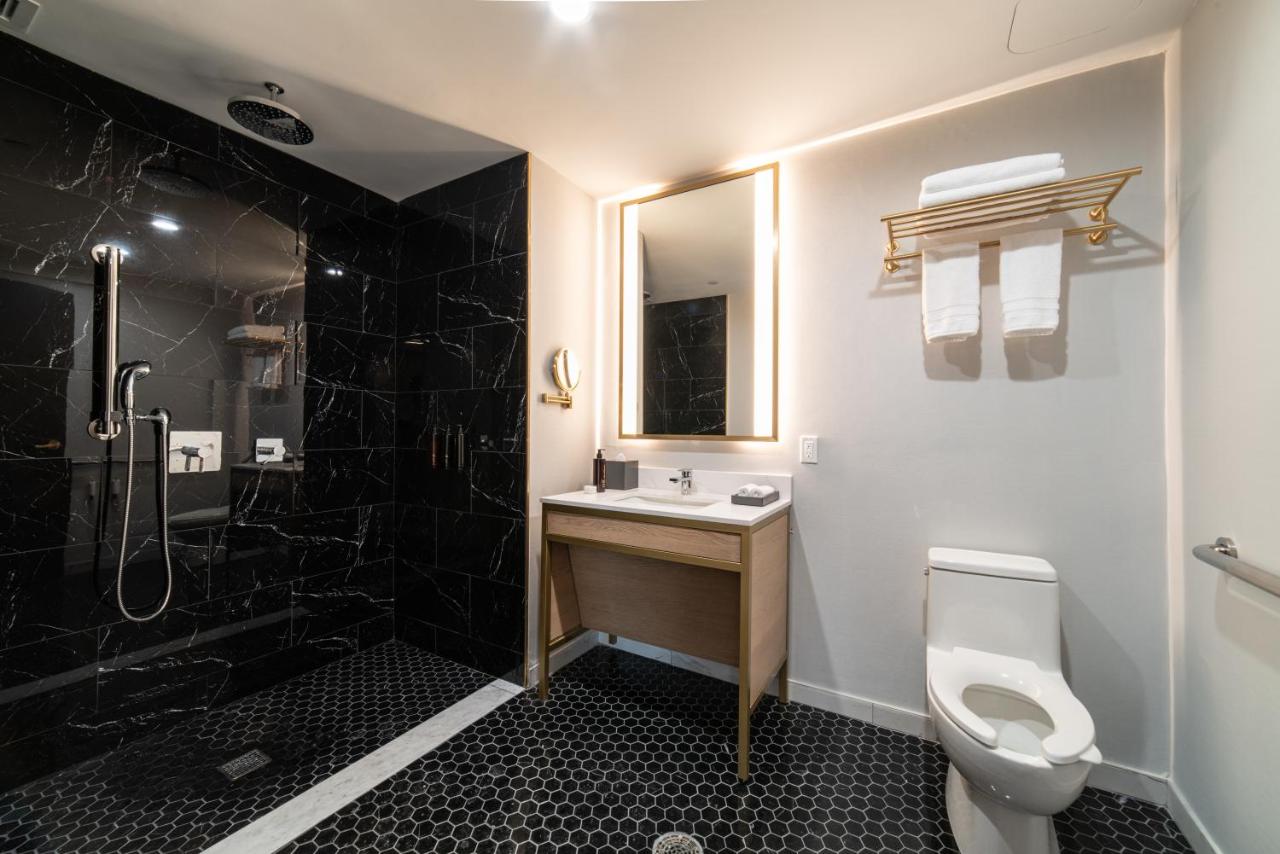 Iris Hotel Boston — photo 12