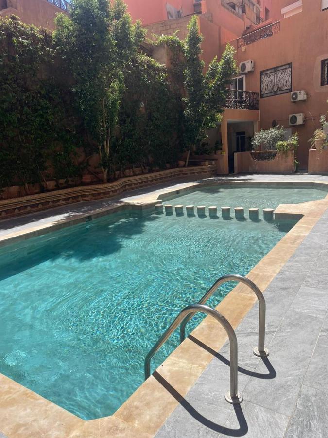 Bel appartement en centre-ville avec piscine