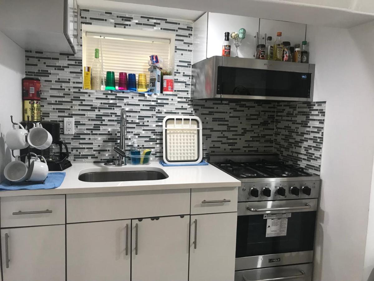 25-30 mins to Times Sq! - 4