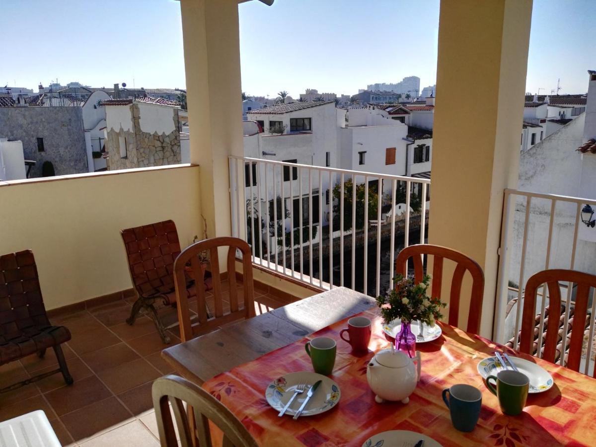 Waterside Apartment - Two Bedroom, Empuriabrava – Bijgewerkte ...
