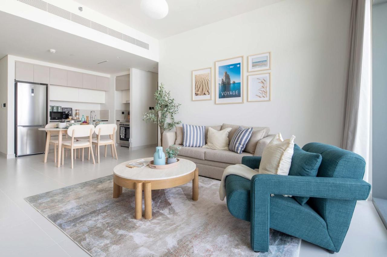 Frank Porter - Marina Vista Tower 2 - 5