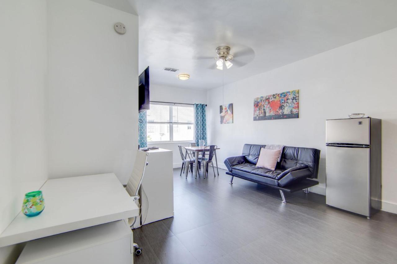 Chic Apartments at Miami Beach — photo 5