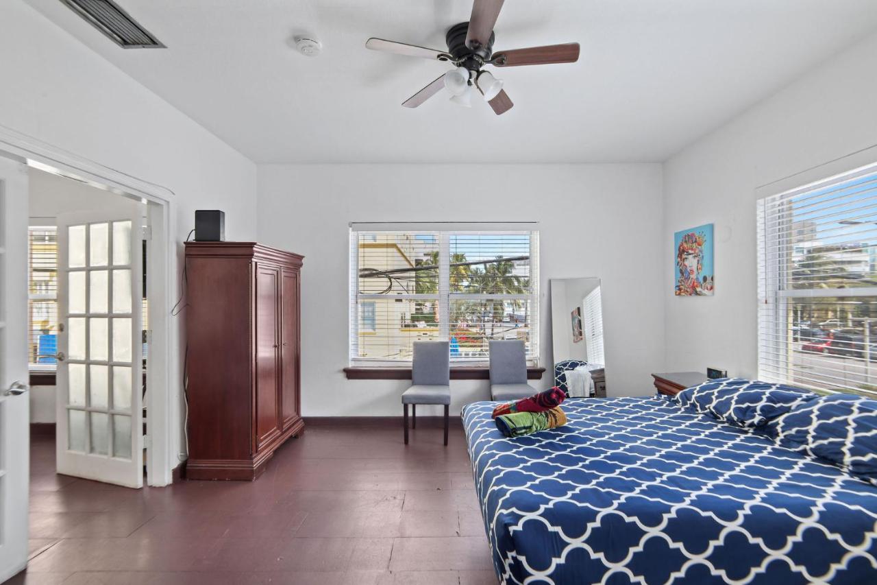 13th Street, 2 Bedroom by Deco 305-Private Balcony - 2