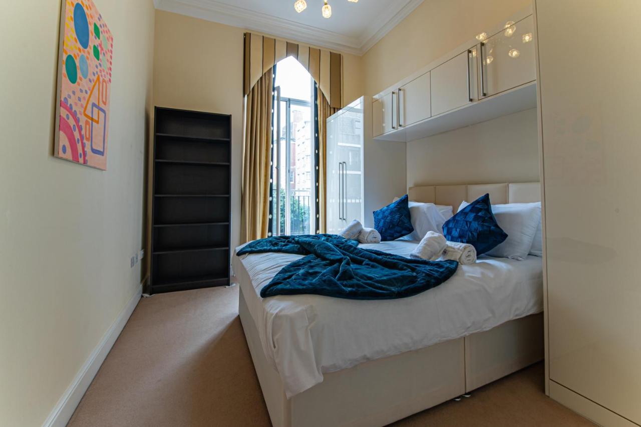 Premium 3BR-3BA in Prestigious Bloomsbury - 2
