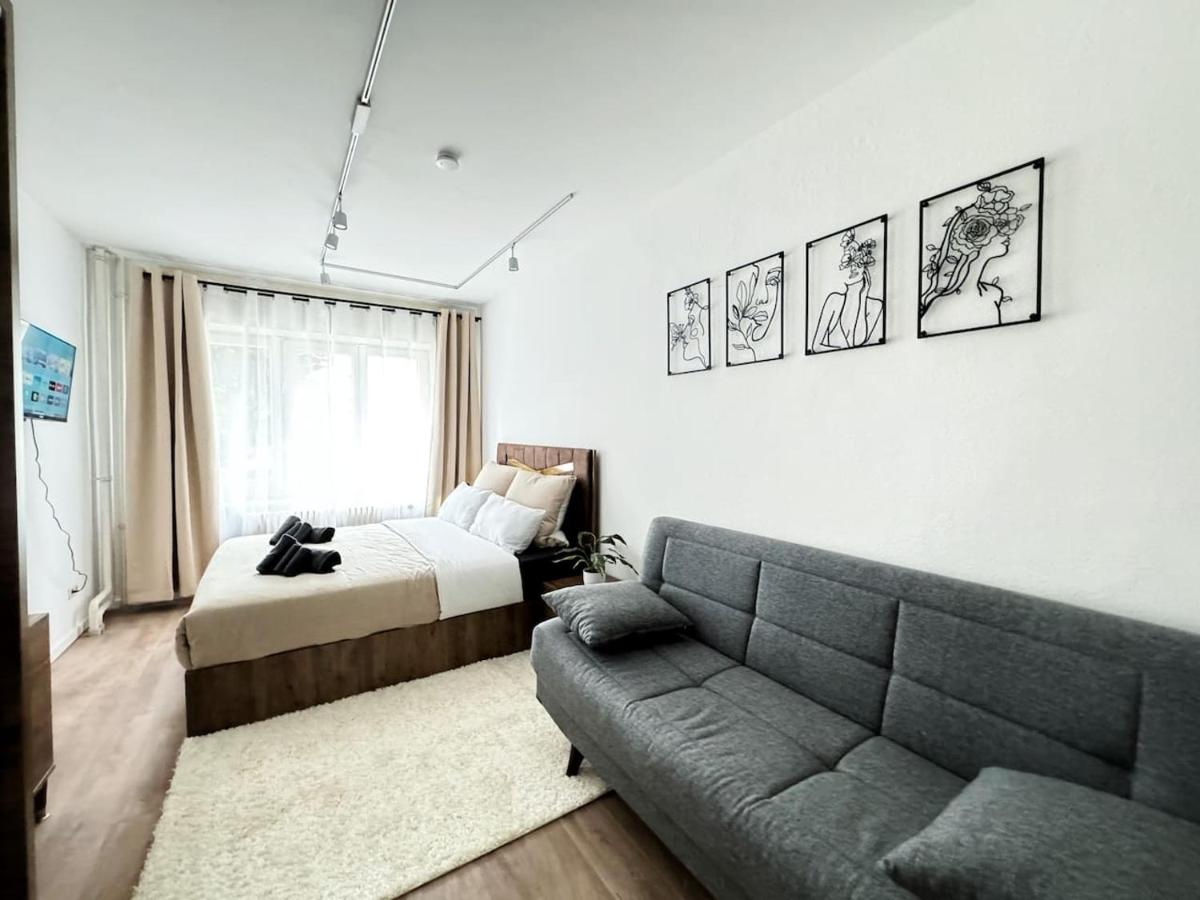 HolidayHome Apartments I Large 3 room apartment in the best location in Kreuzberg - 5