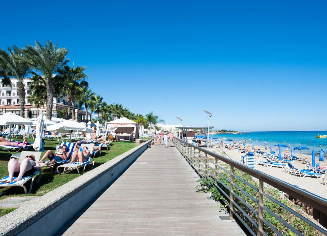 Vrissiana Boutique Beach Hotel photo