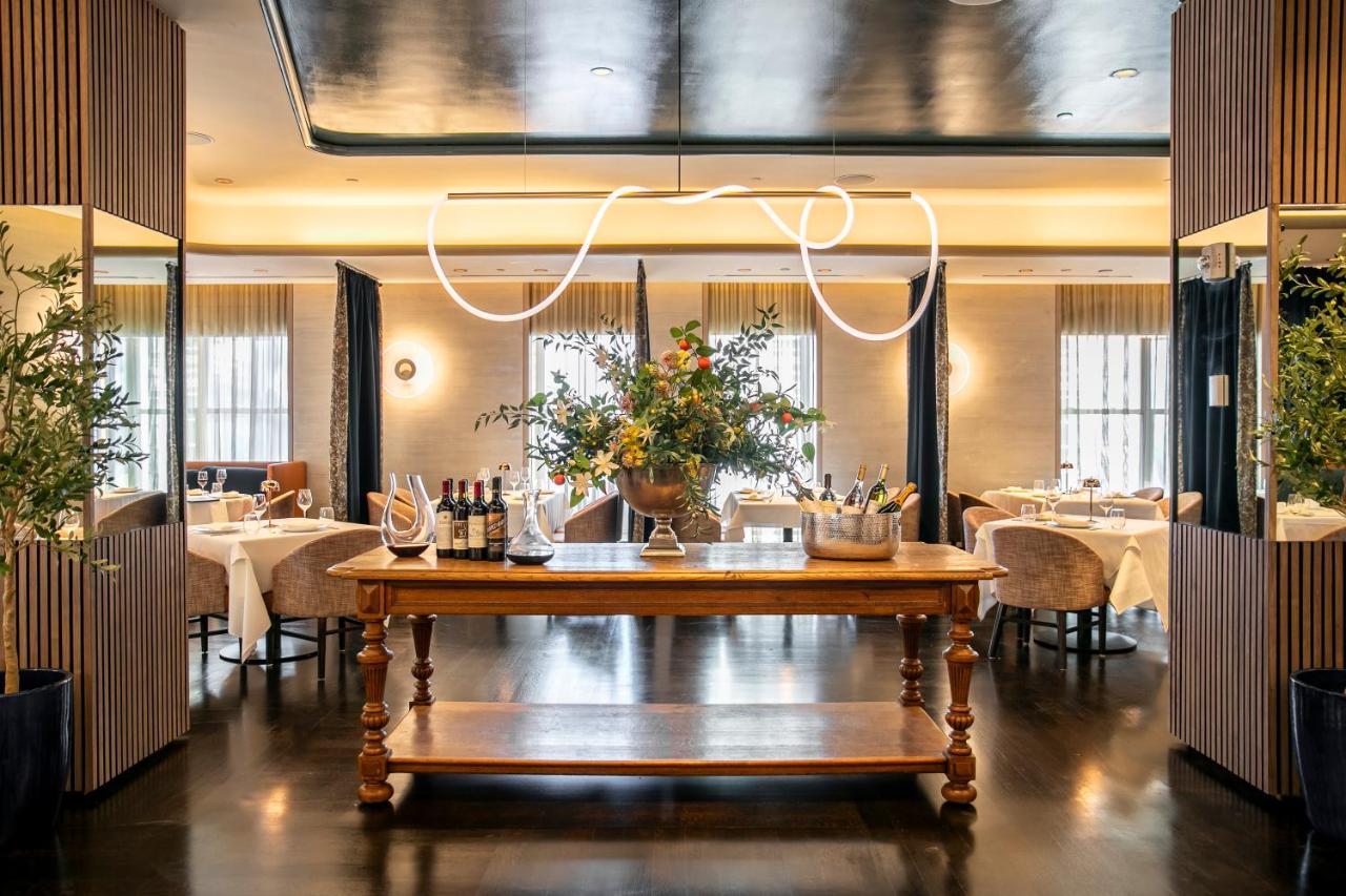 The Knickerbocker Hotel - 4