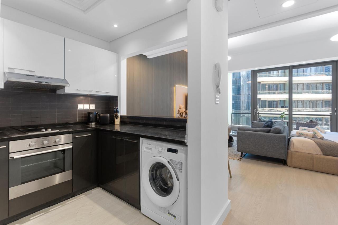 Stylish Studio with Premium Features in Marina - 5