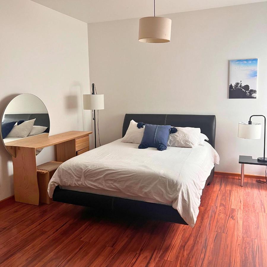 Condesa Residence Amsterdam F Elegant Residence with Inviting Ambiance on Amsterdam Avenue - 3