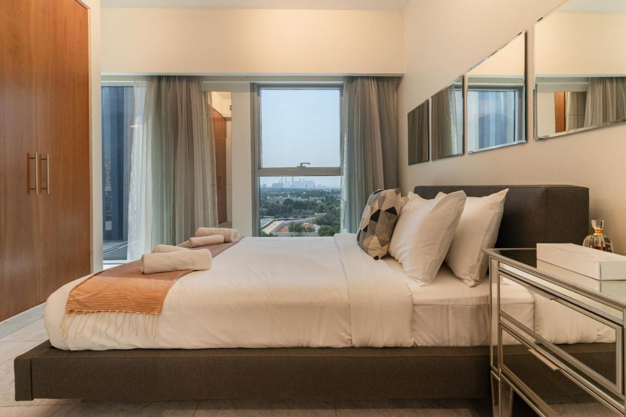 Easy access to Metro - 1BR in Central Park, DIFC - Allsopp&Allsopp - 2