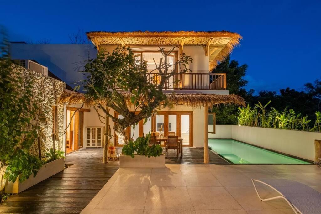 Tropical 3BR Villa Dona 8min to Beach By OriVista - 4