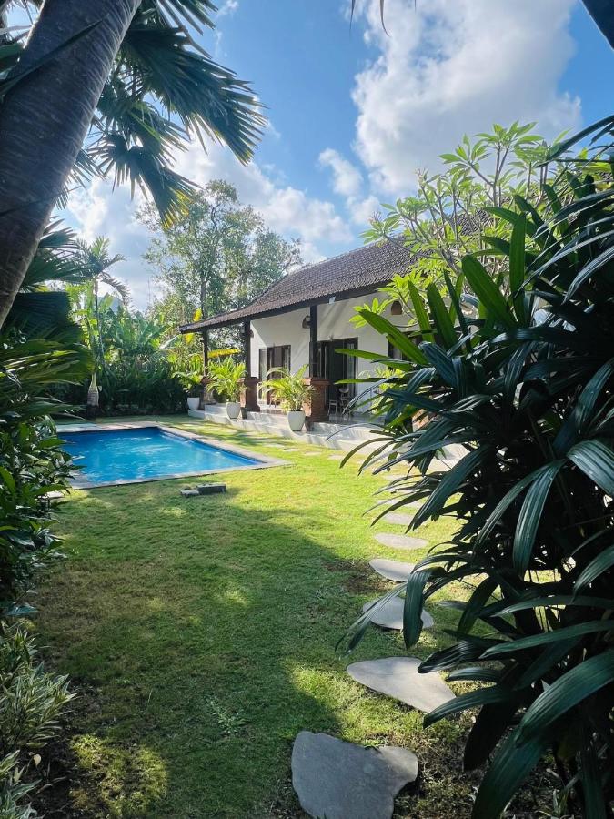 Wiryaroja - Quite Garden in Canggu