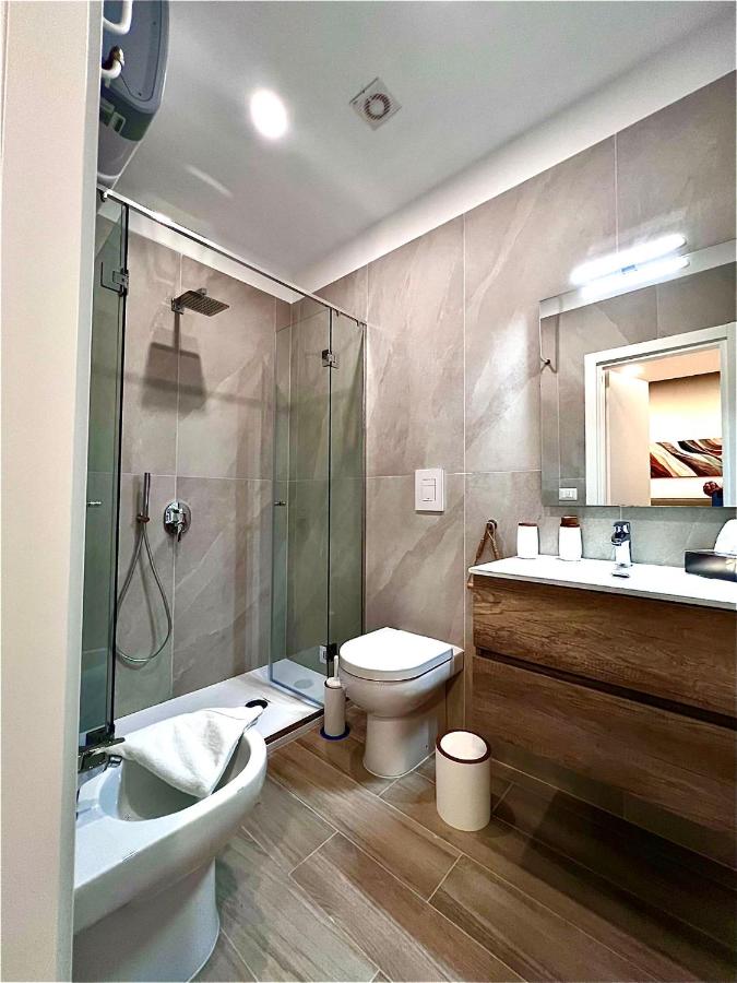 Two Rooms Napoli - 3