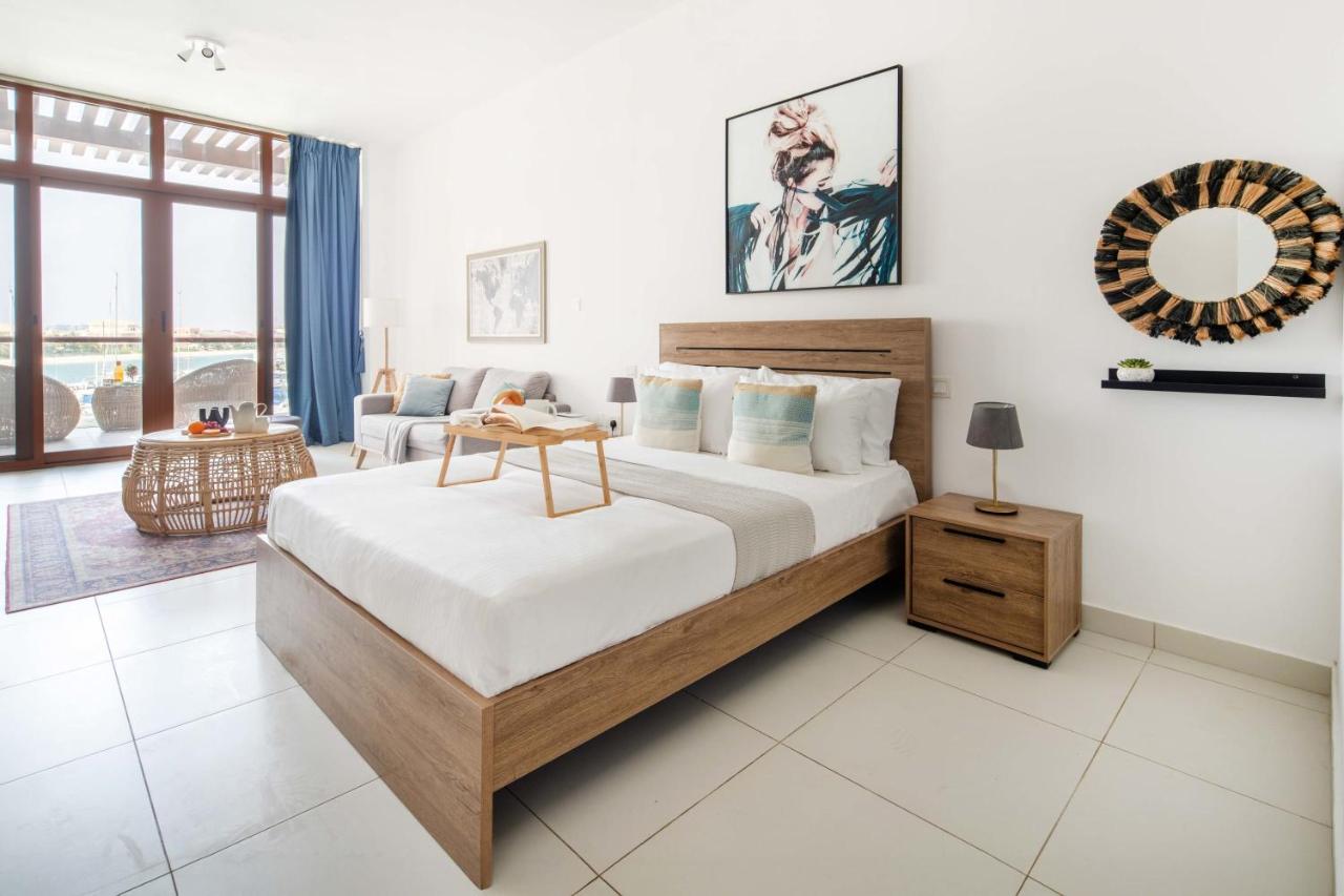 Frank Porter - Palm Views East - 4