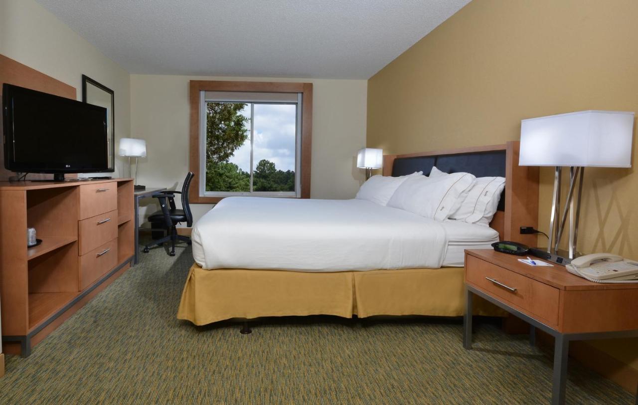 Travel Inn Express — photo 13