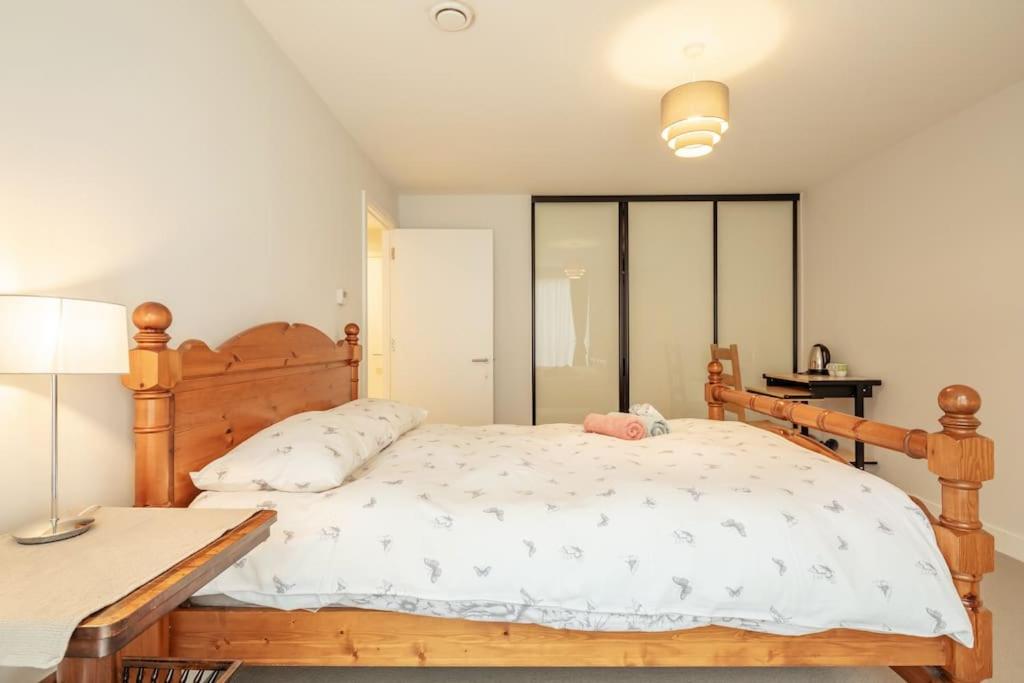 Luxury Ensuite Room 2 Minutes from Cambridge Station - 5