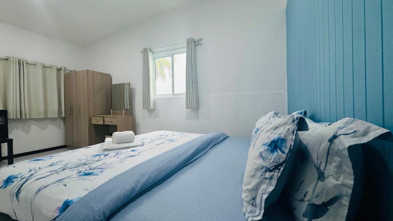 Wave Crest Retreat - 5