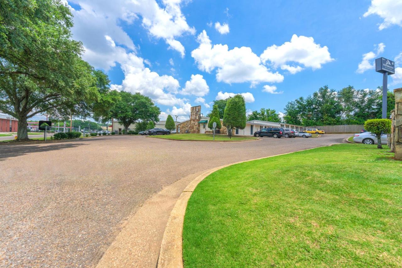 Studio Lodge Montgomery (Extended Stay) — photo 10