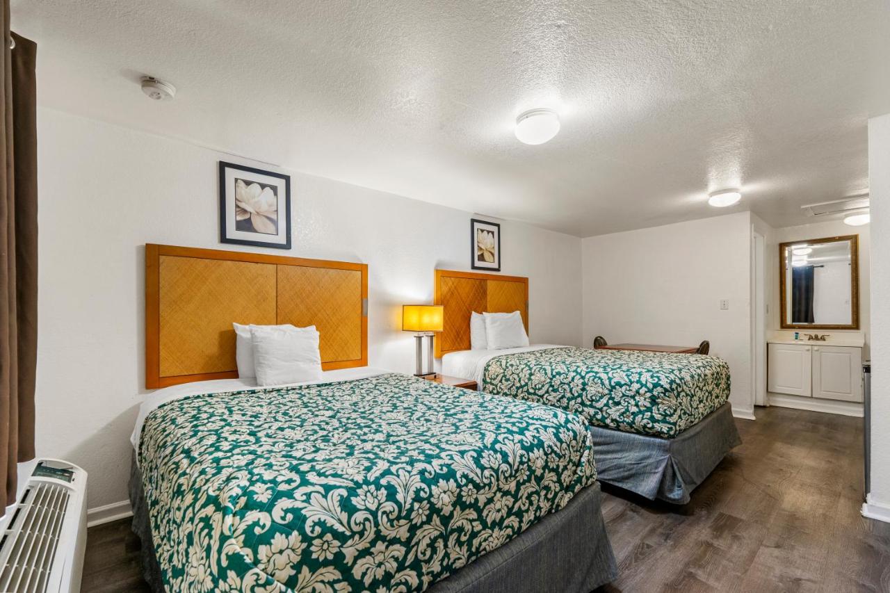 Studio Lodge Montgomery (Extended Stay) — photo 2