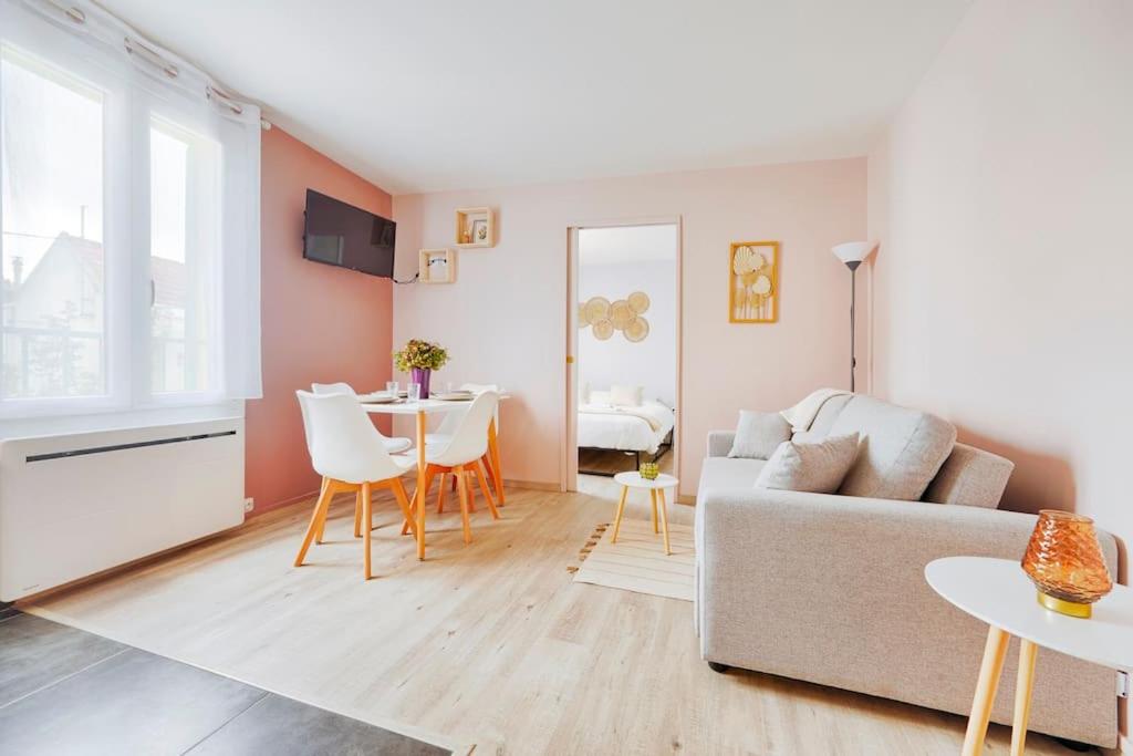 Welcome to Emma House - 5