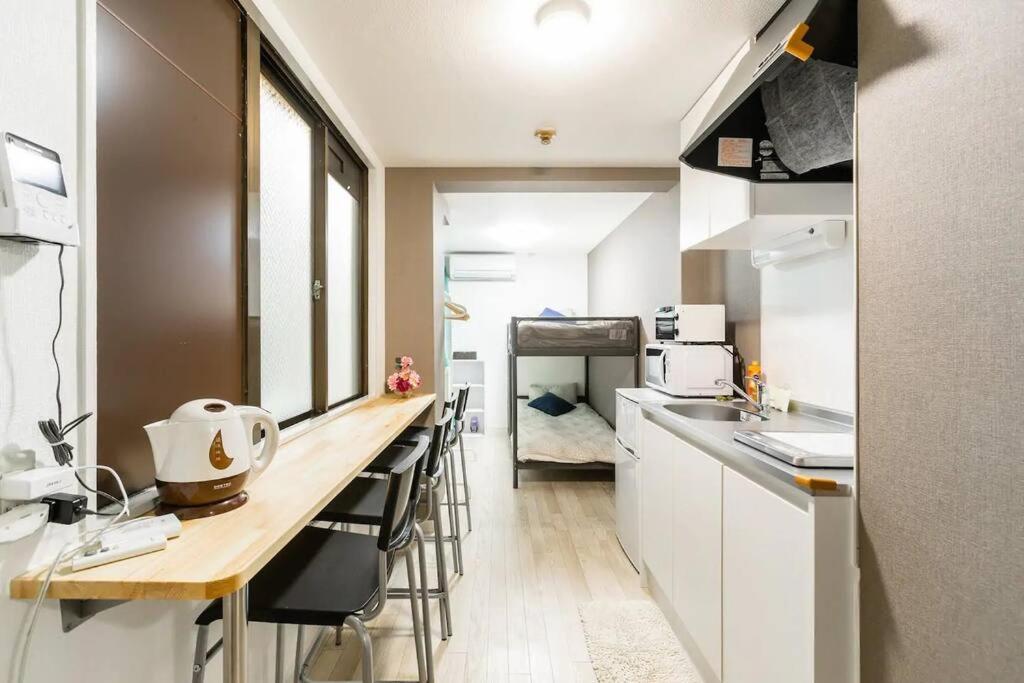 Super close to Dotonbori! Great location room#402 - 2