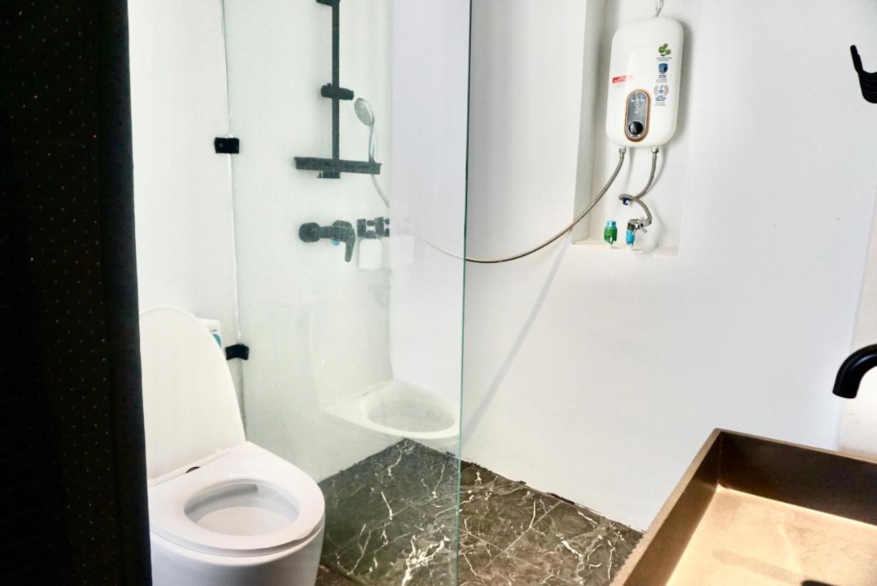 Silom Soi 3 Hash Apartment - 2