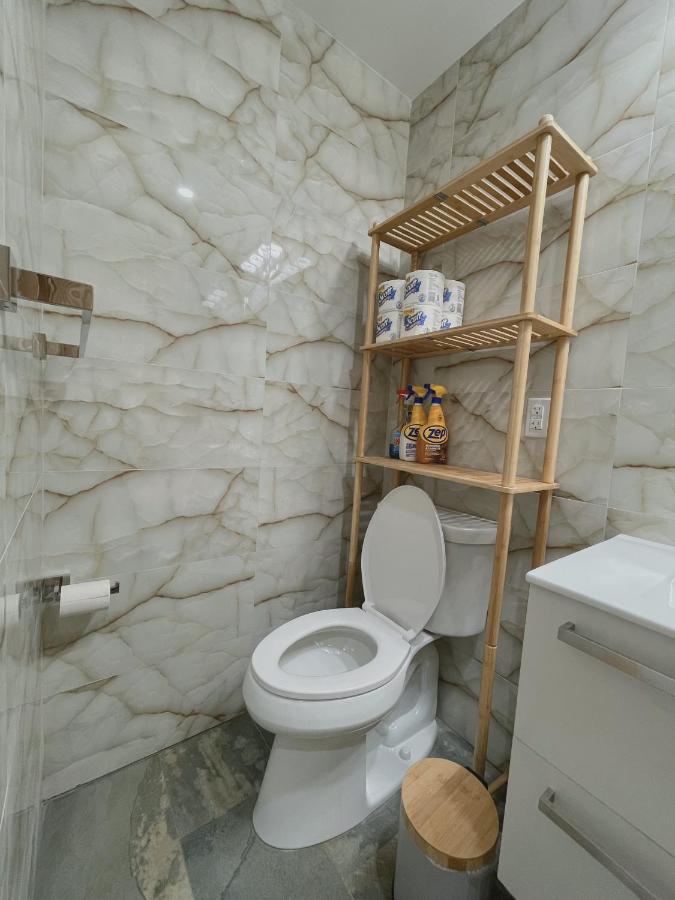 Beautiful Apartment shared with the Host in the Heart of Bushwick - 5