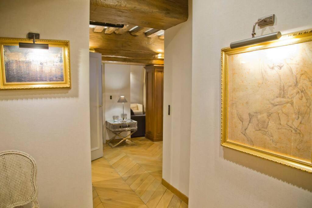 Kristine - Luxury 2BR Saint-Germain Notre-Dame - 3