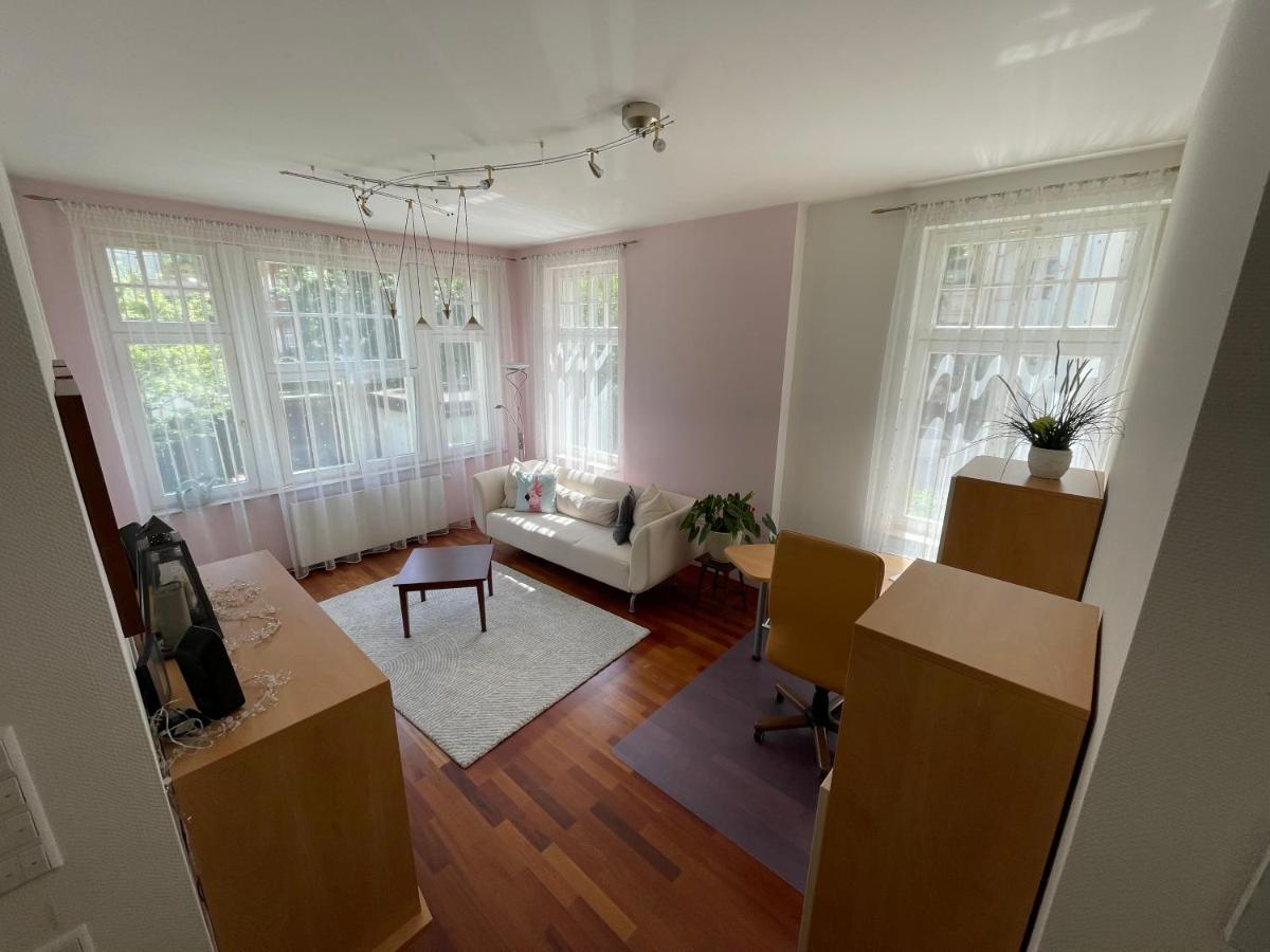 Villa 18 Boutique Apartment mit Gartenblick kostenfreies Parken Zoo und Zentrum fußläufig