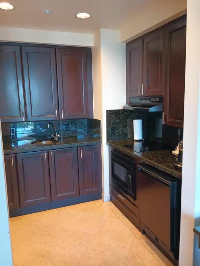 Private Residence — photo 20