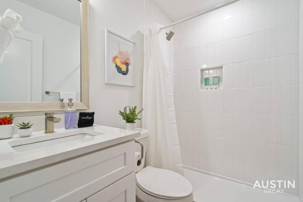 Prime ATX Location Steps to Coffee, Eats and More - 3