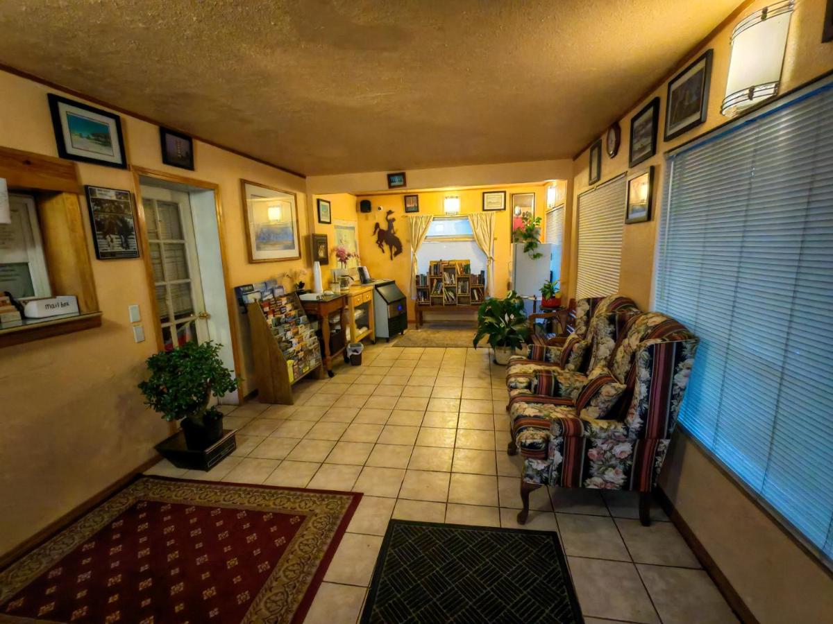 Wyoming Motel — photo 10