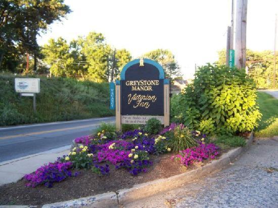 Greystone Manor Bed & Breakfast — photo 12