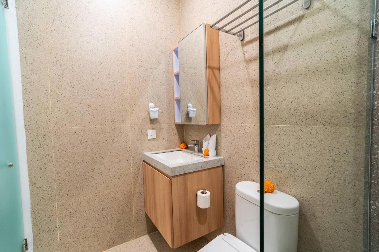 Alyxia 1 Bedroom Apartment in Central Seminyak - 3