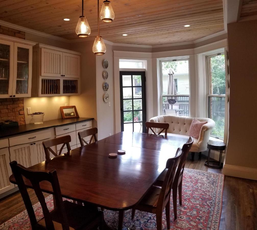 The Lindley House — photo 4