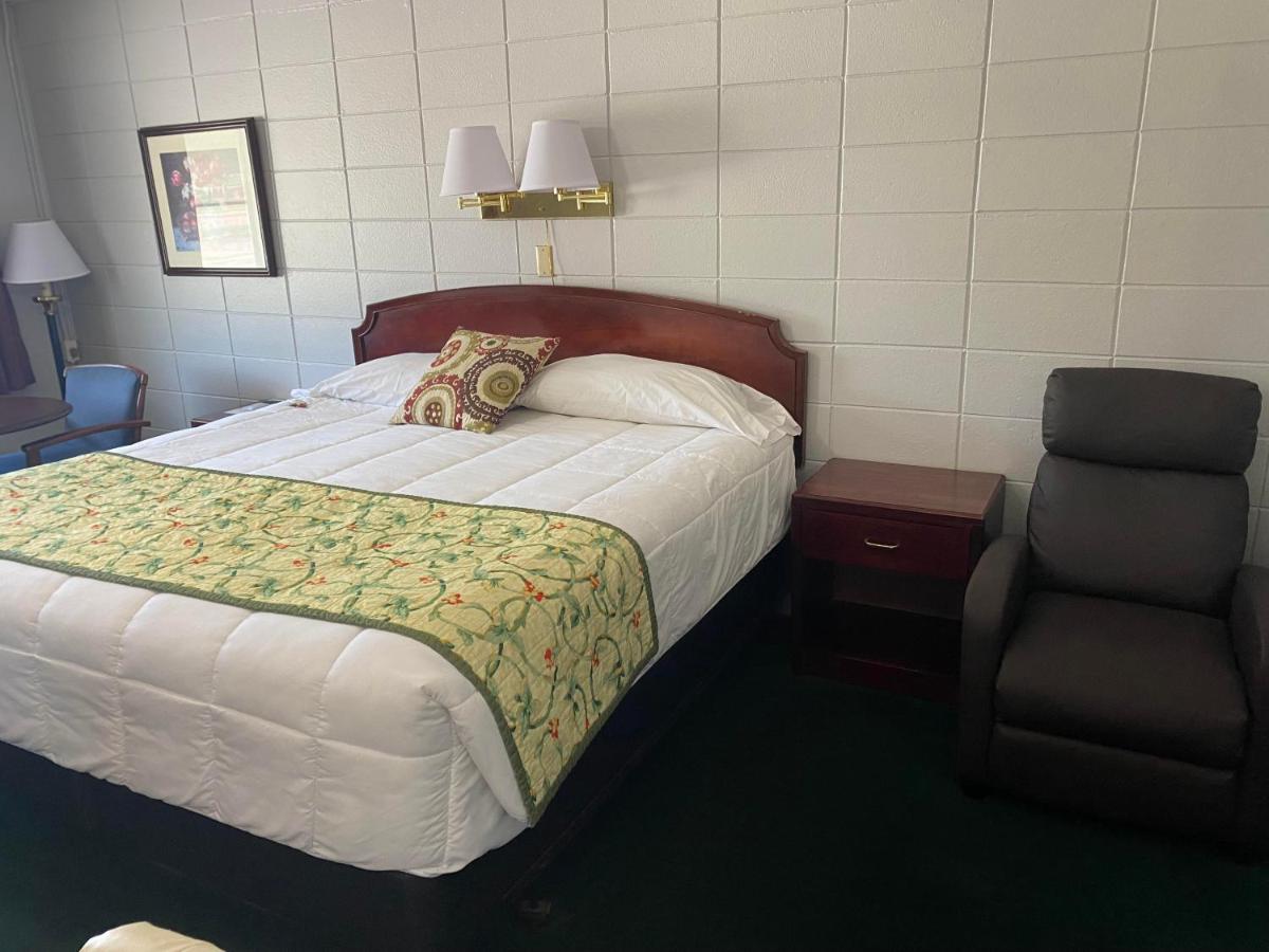 The Madison Inn Motel — photo 14
