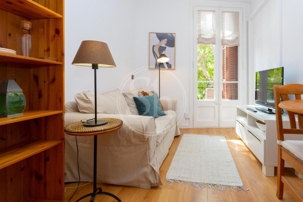 Cozy apartment near Sagrada Familia