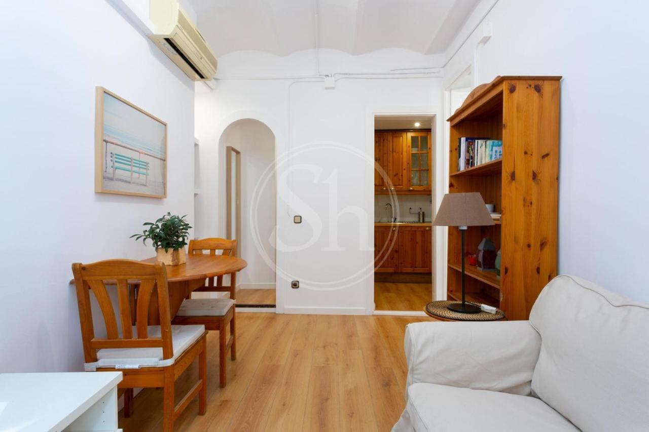 Cozy apartment near Sagrada Familia - 4