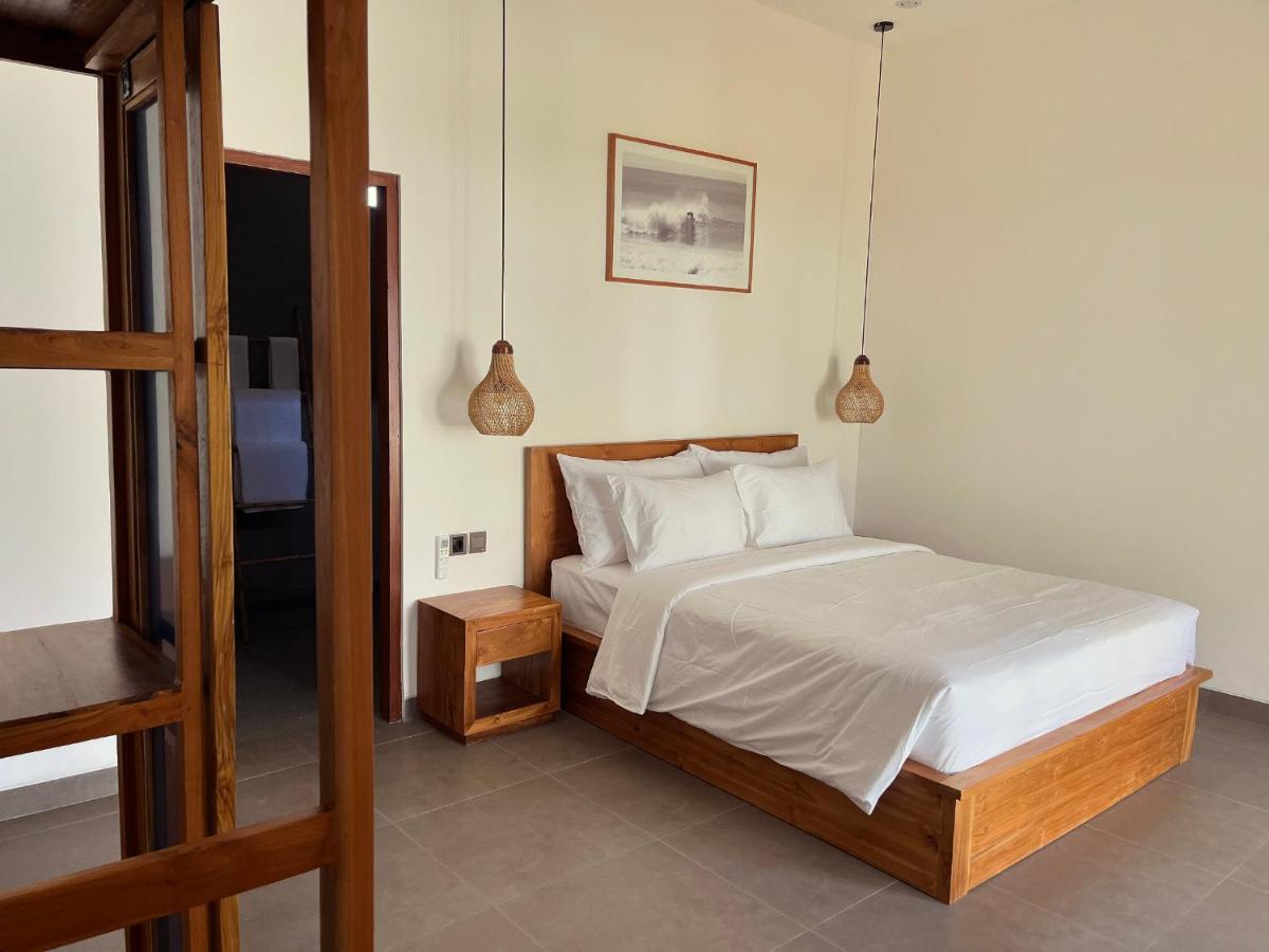 Tropical Almond Villa - 2