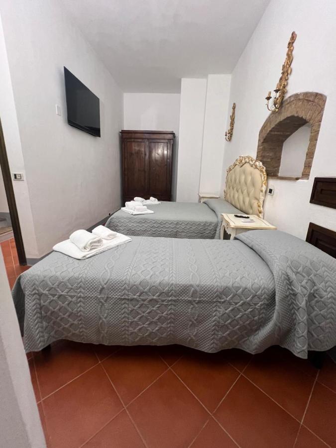 A La Casa Dei Potenti - 3