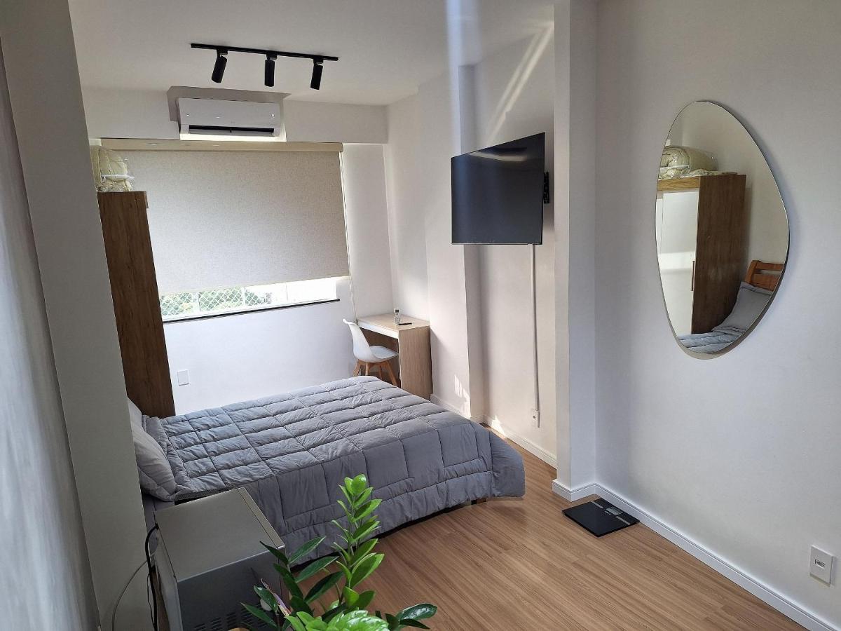 Amazing Flat, Brand New with Full Air Conditioning in Lapa RJ - 2